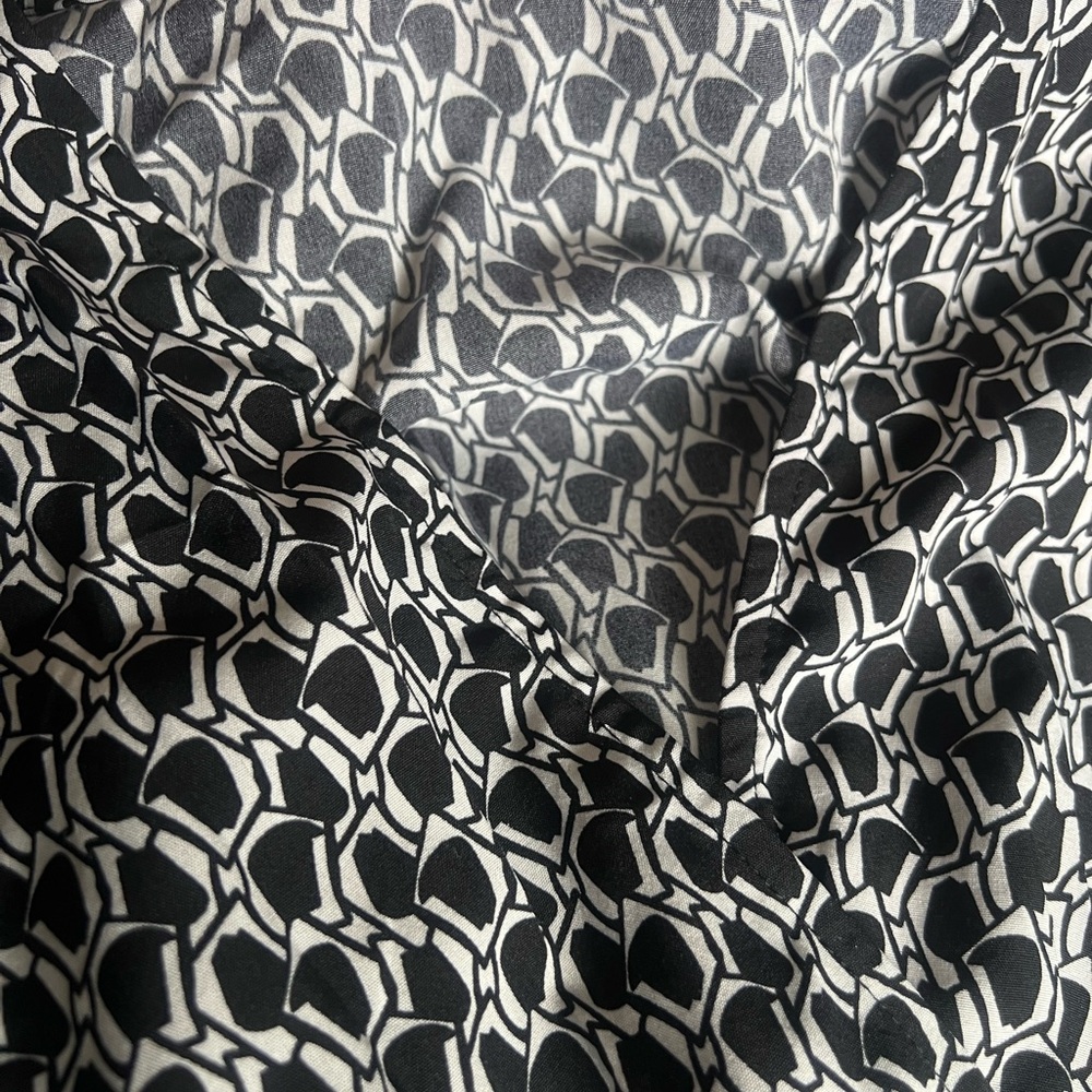 Chic Black and White Patterned Fabric